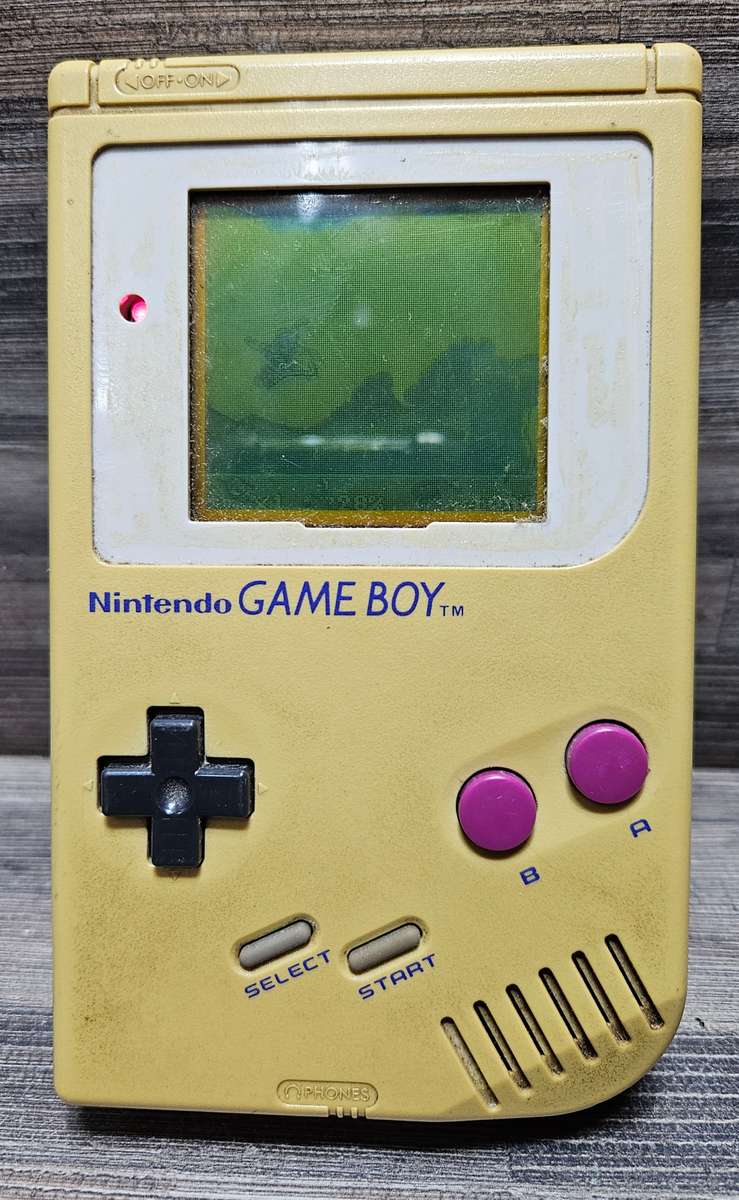 Vintage Nintendo Game Boy Model GB-70