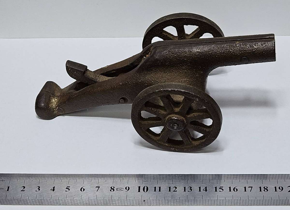 Vintage Metal Toy Cannon for Shooting Caps