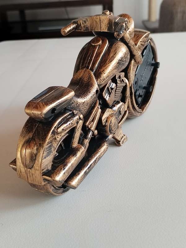 Super Cool & Unique Eyecatching Old School Motorcycle Alarm Clock