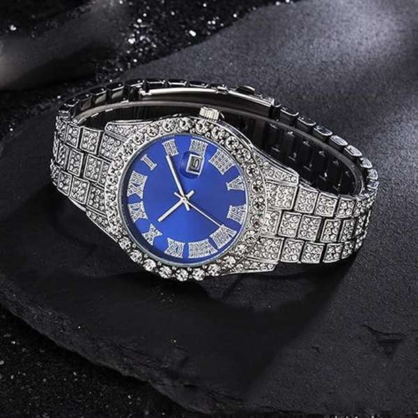 Mens Stunning Fully Iced Out Blinged up Diamante Encrusted Luxury Watch