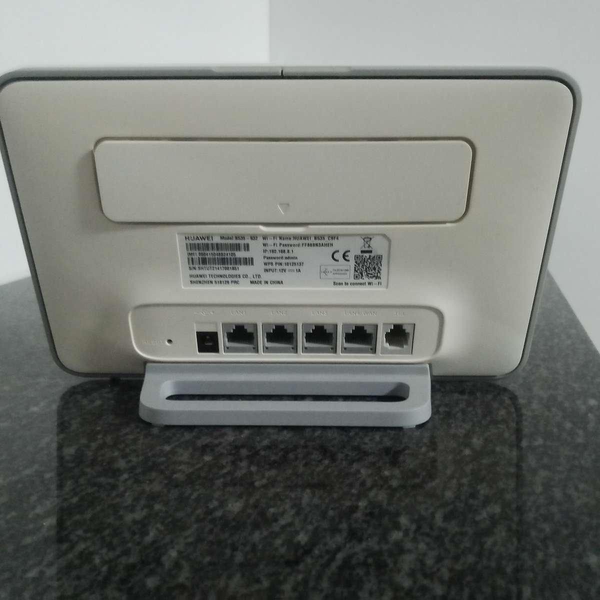 Huawei B535 -932 4G LTE Desktop Router (Needs Sim)