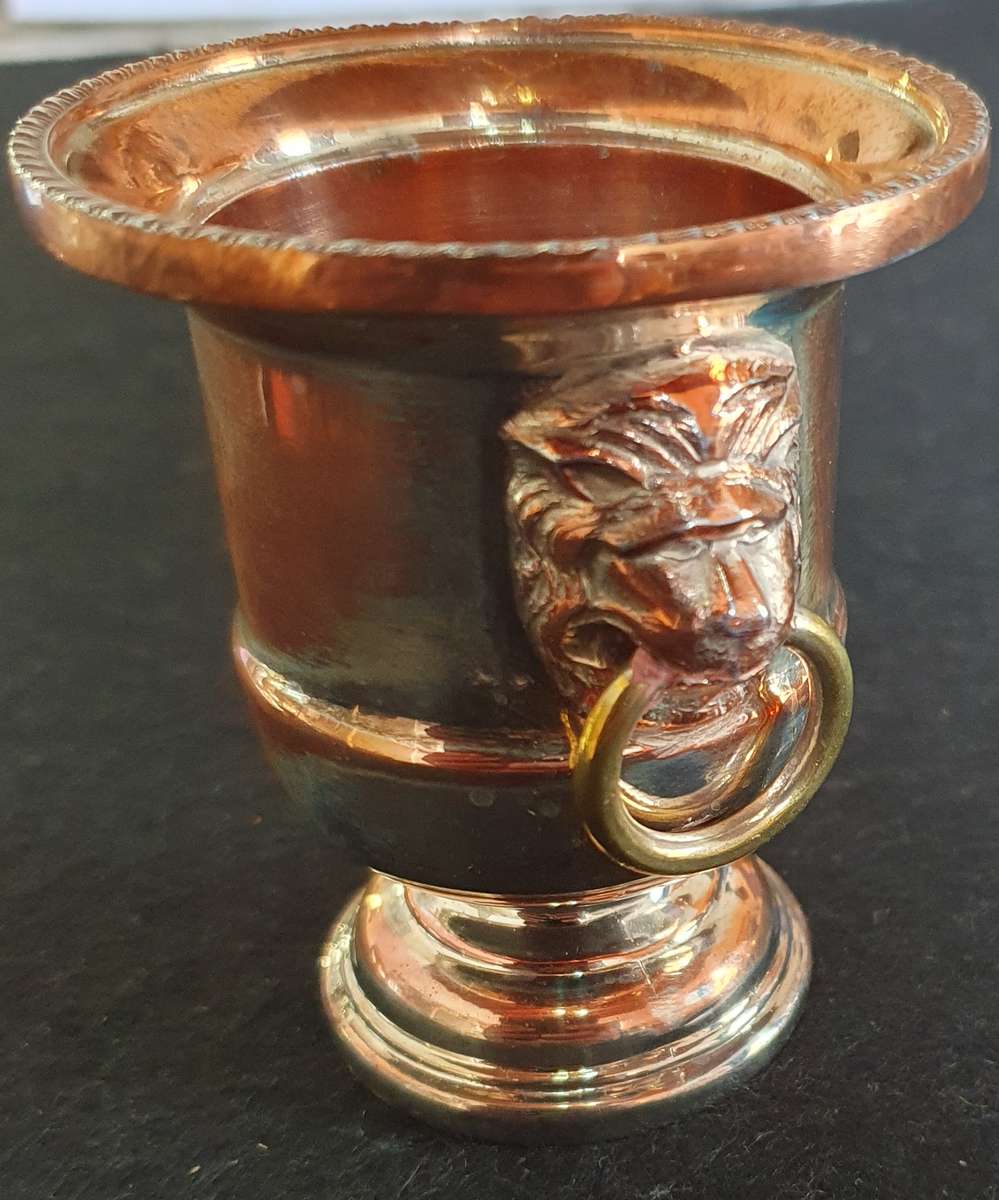 ANTIQUE OLD ENGLISH TOOTH PICK HOLDER. LION MOTIF. SOLID HEAVY.