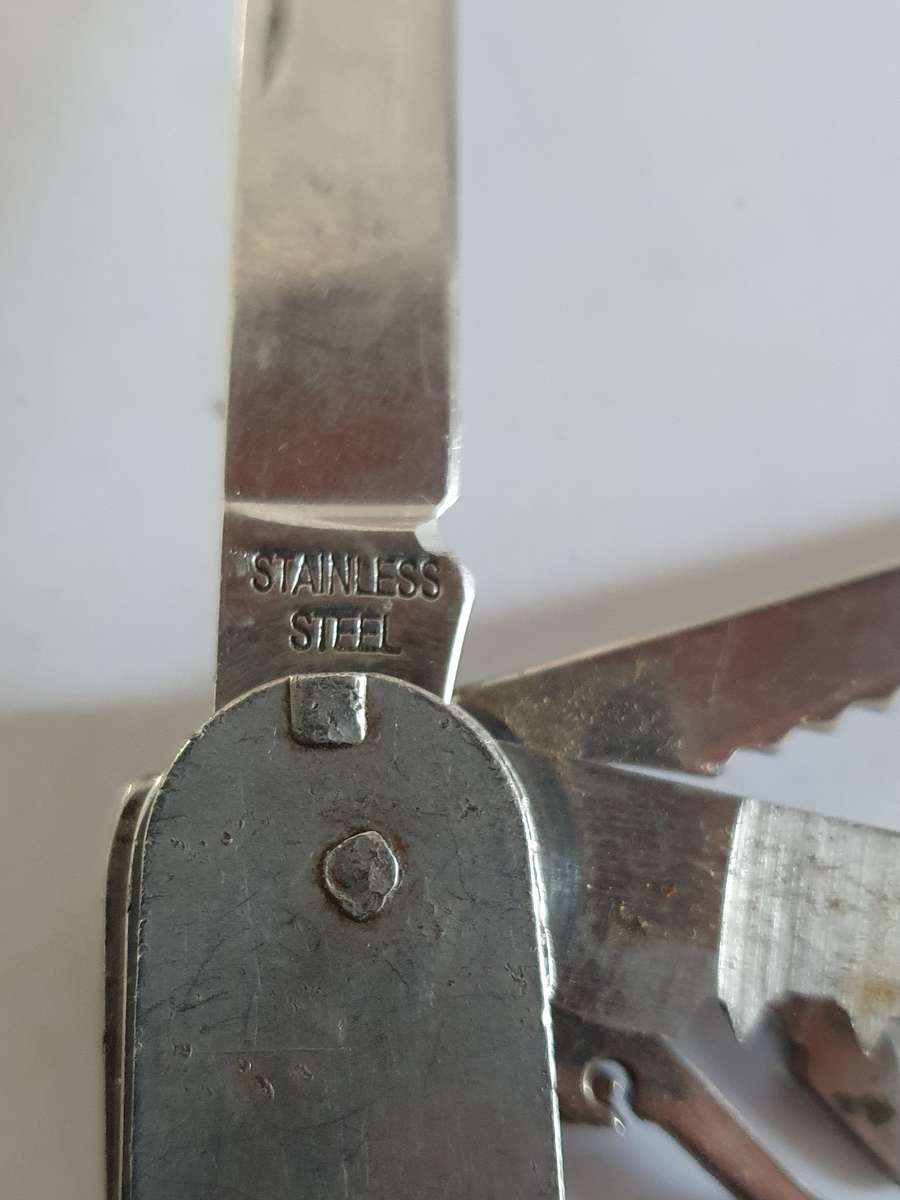 3 X MULTI TOOL  VINTAGE  FOLDING KNIFES AS PER PHOTO REPORT.