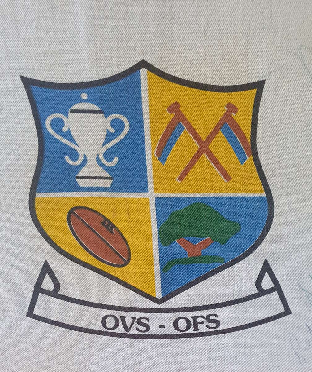 OLD HUGE OVS-OFS RUGBY FLAG WITH FAMOUS PLAYERS SIGNATURES. SEE DESCRIPTION AND PHOTOS !!