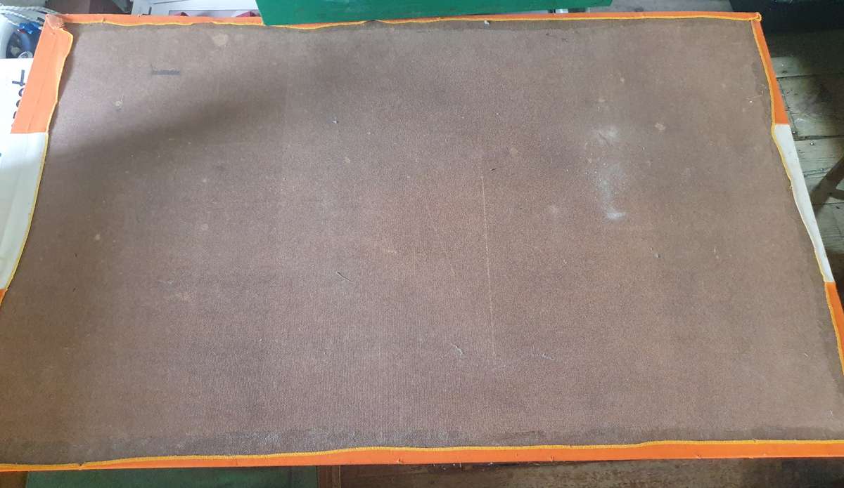 OLD HUGE OVS-OFS RUGBY FLAG WITH FAMOUS PLAYERS SIGNATURES. SEE DESCRIPTION AND PHOTOS !!