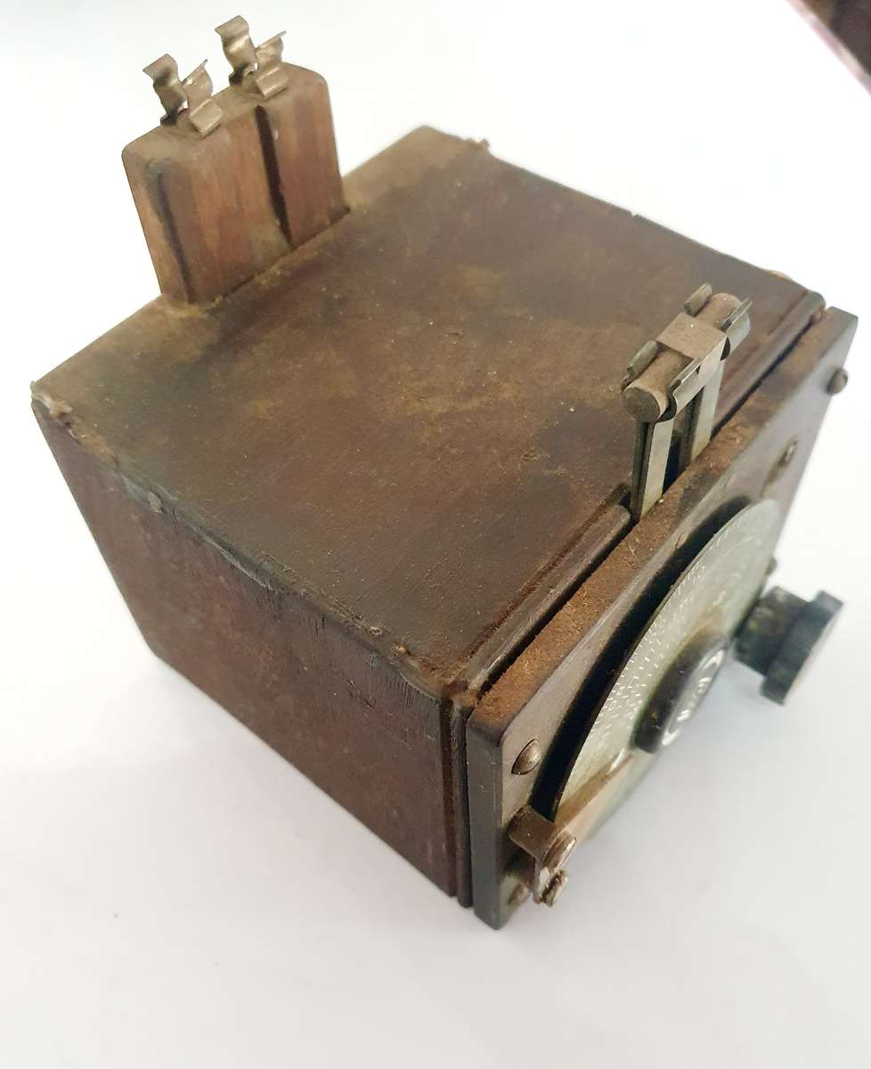 1930 General Radio  Type 566-A Wavemeter.