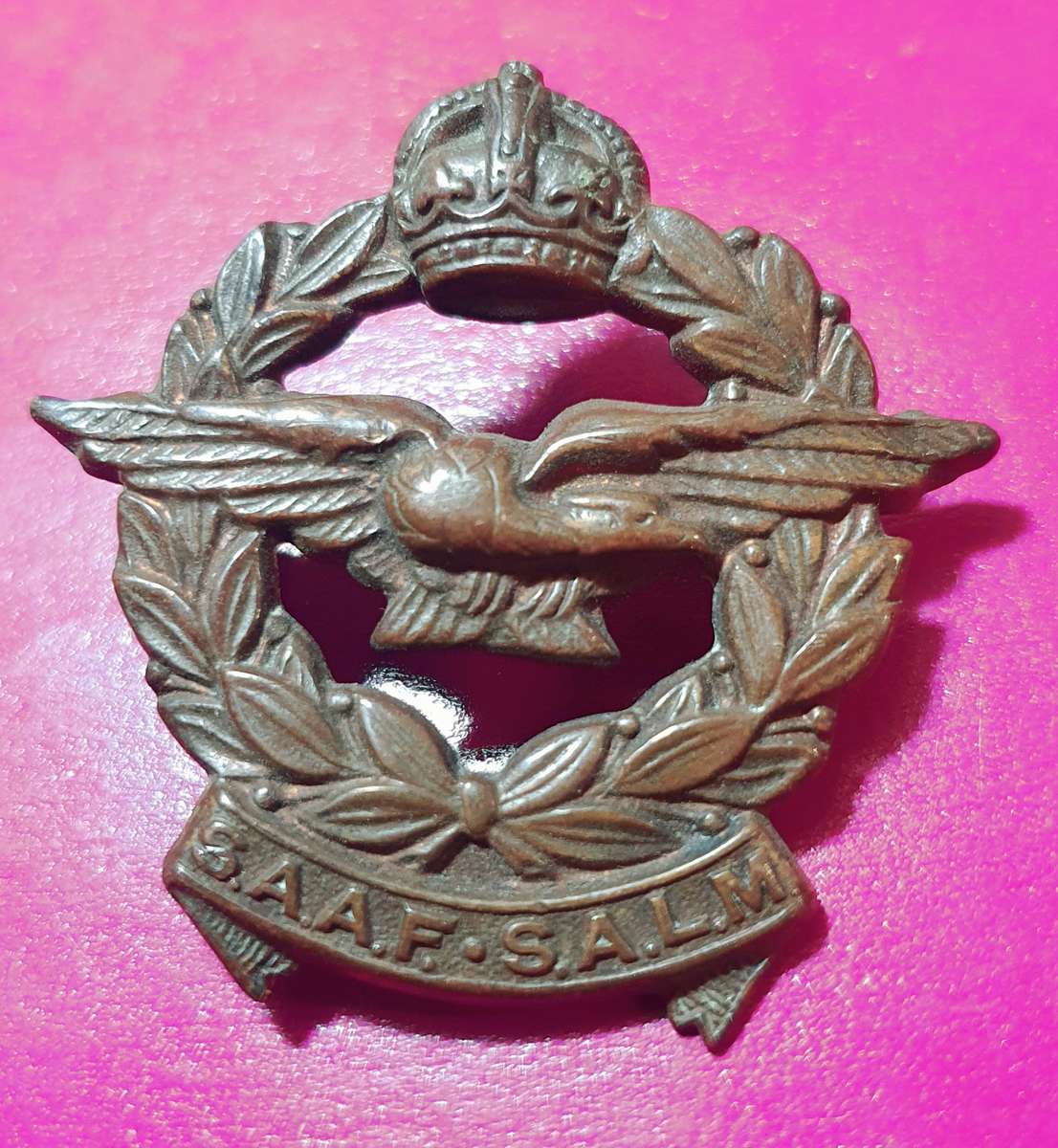 WW11 SAAF / SALM  CAP BADGE, 4CM X 4CM