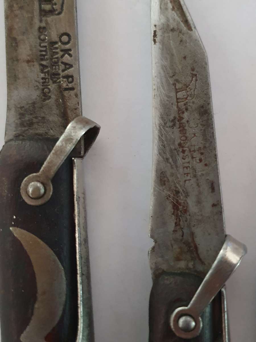 4 X VINTAGE ORIGINAL OKAPI FOLDING KNIFES. INCL. CARBON STEEL. WELL USED.