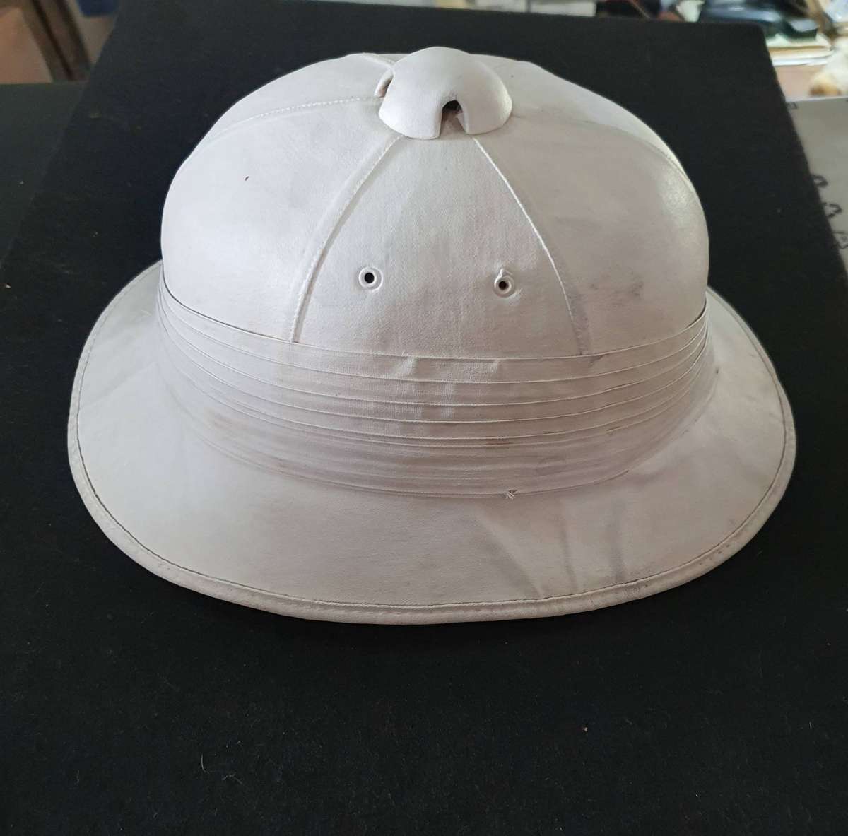 VINTAGE SA RAILWAYS POLICE PITH HELMET