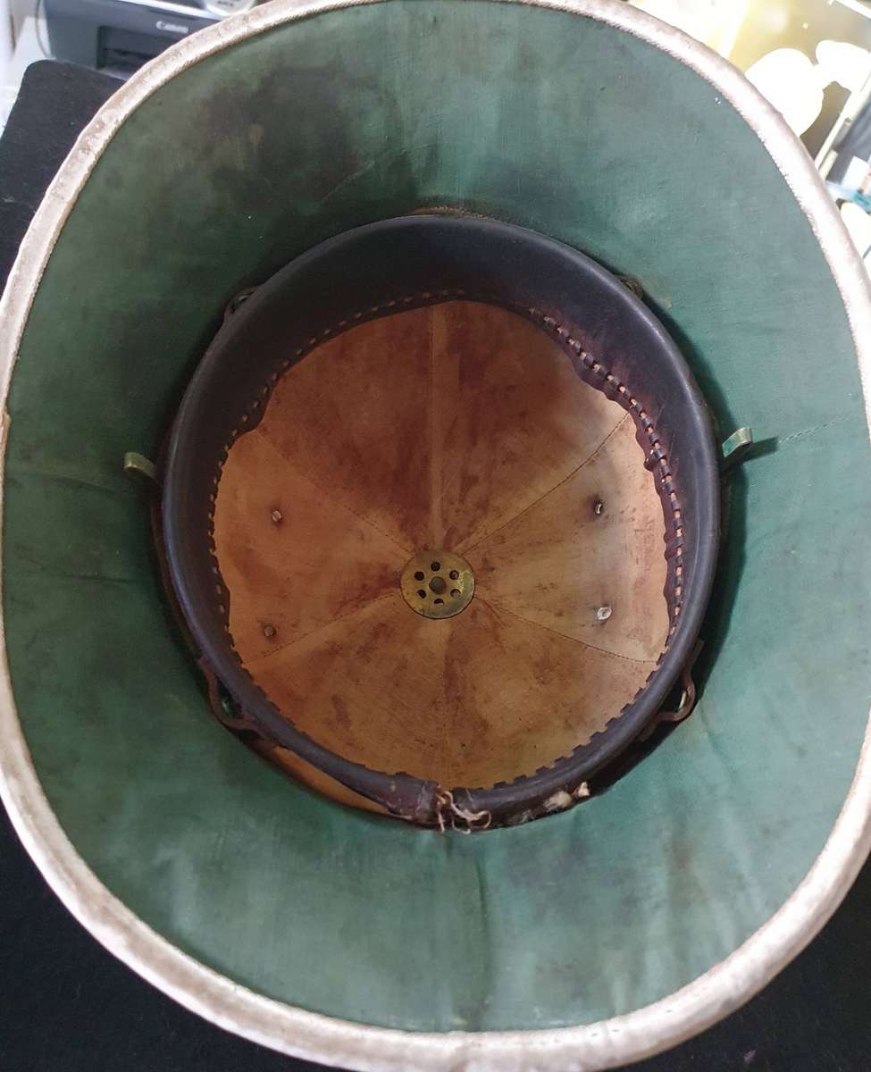 VINTAGE SA RAILWAYS POLICE PITH HELMET