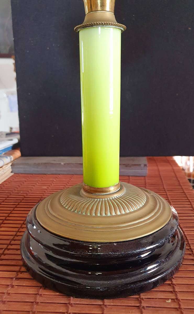 VICTORIAN GREEN VASELINE GLASS OIL LANTERN. C1870s. 700mm HIGH.