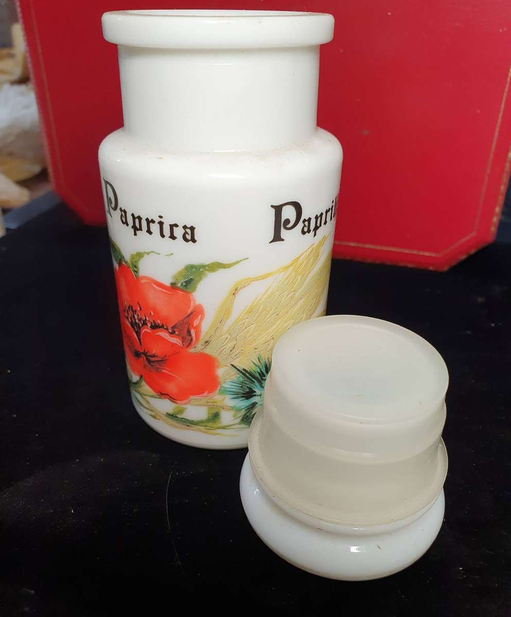 4 X VINTAGE OPALEX MILK GLASS ITALY SPICE HOLDERS.