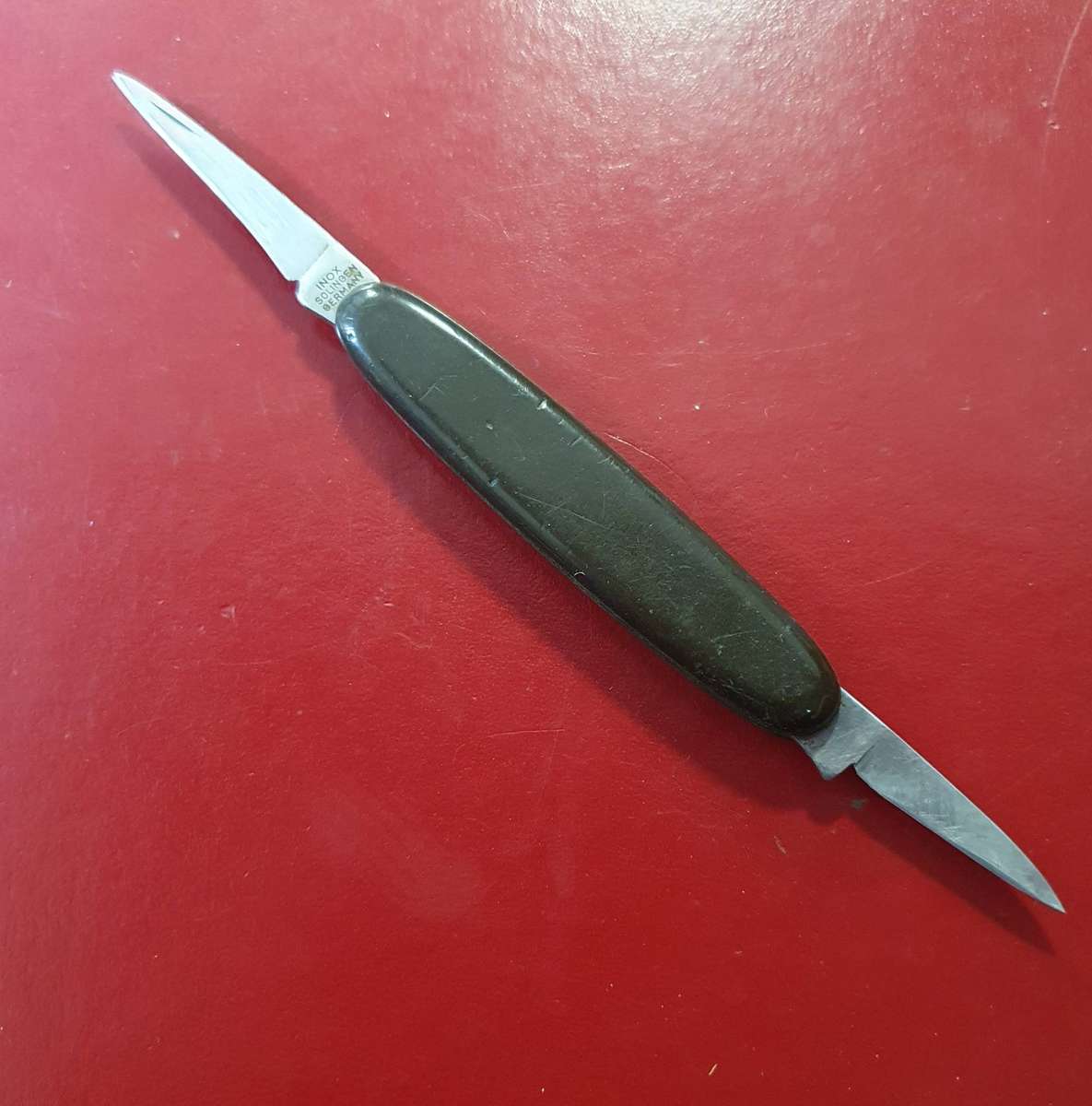 VINTAGE INOX FOLDING KNIFE. BROWN HANDLE !