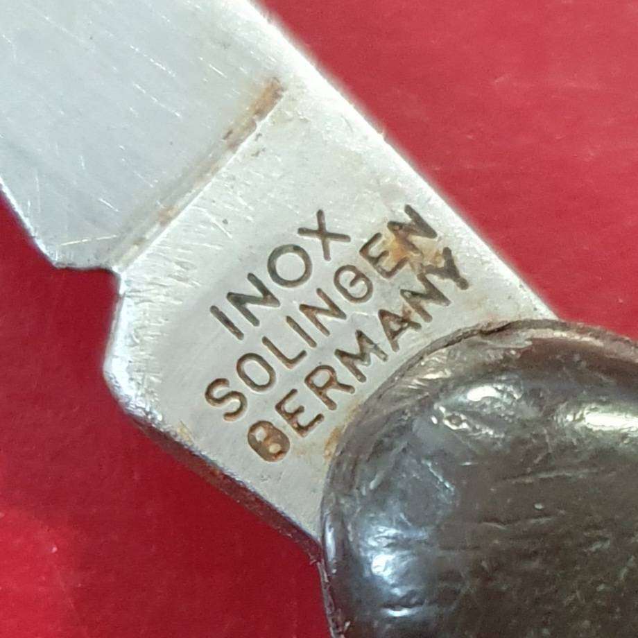 VINTAGE INOX FOLDING KNIFE. BROWN HANDLE !