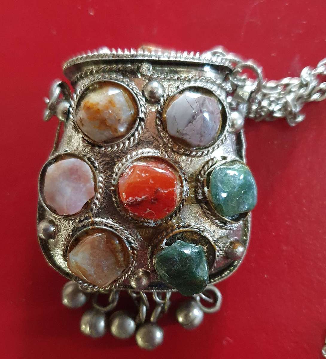 VINTAGE TRIBAL AFGHAN KUCHI METAL AGATE STONE PRAYER COIN BOX NECKLACE.