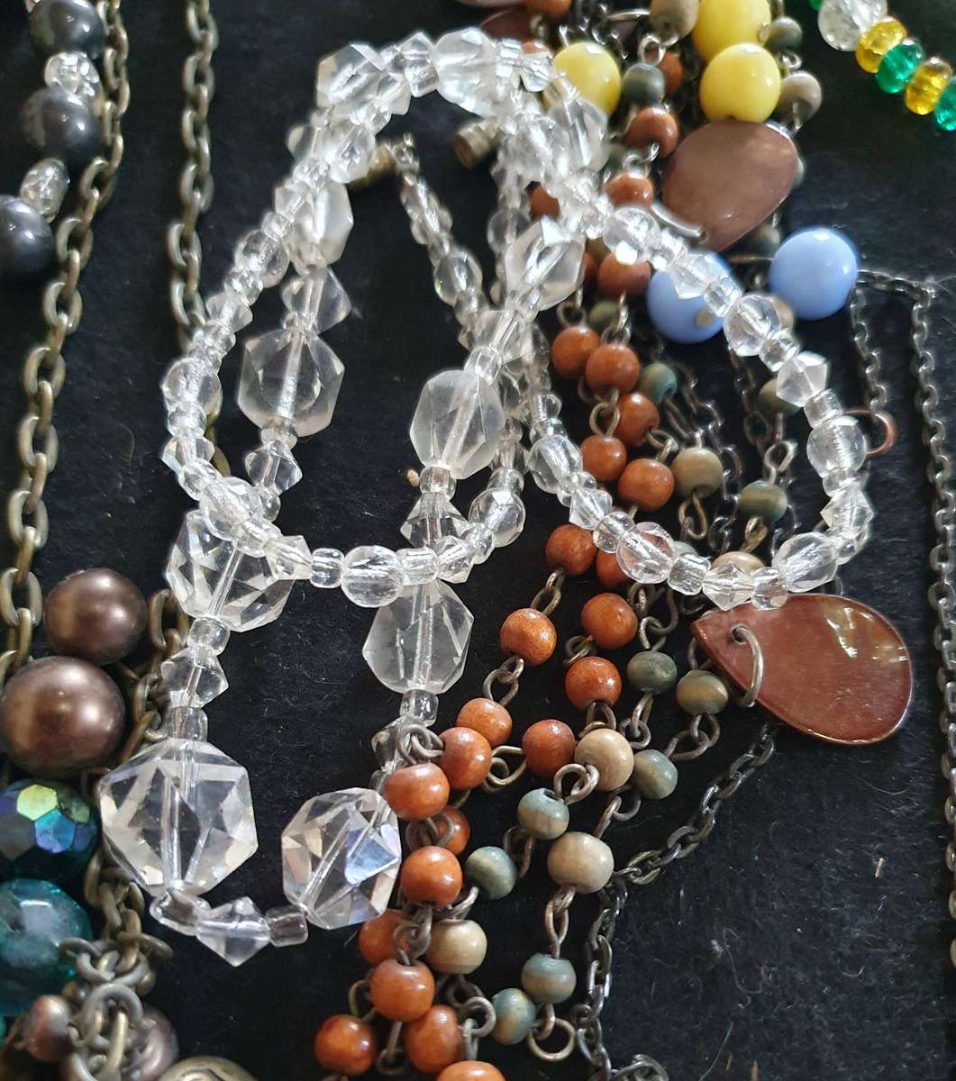 28 x Pieces High End Jewellery. One bid for all.