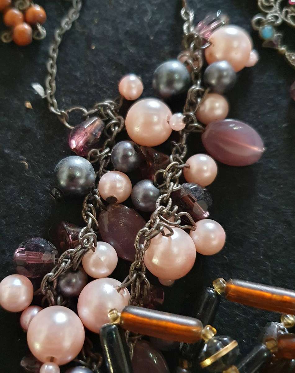 28 x Pieces High End Jewellery. One bid for all.