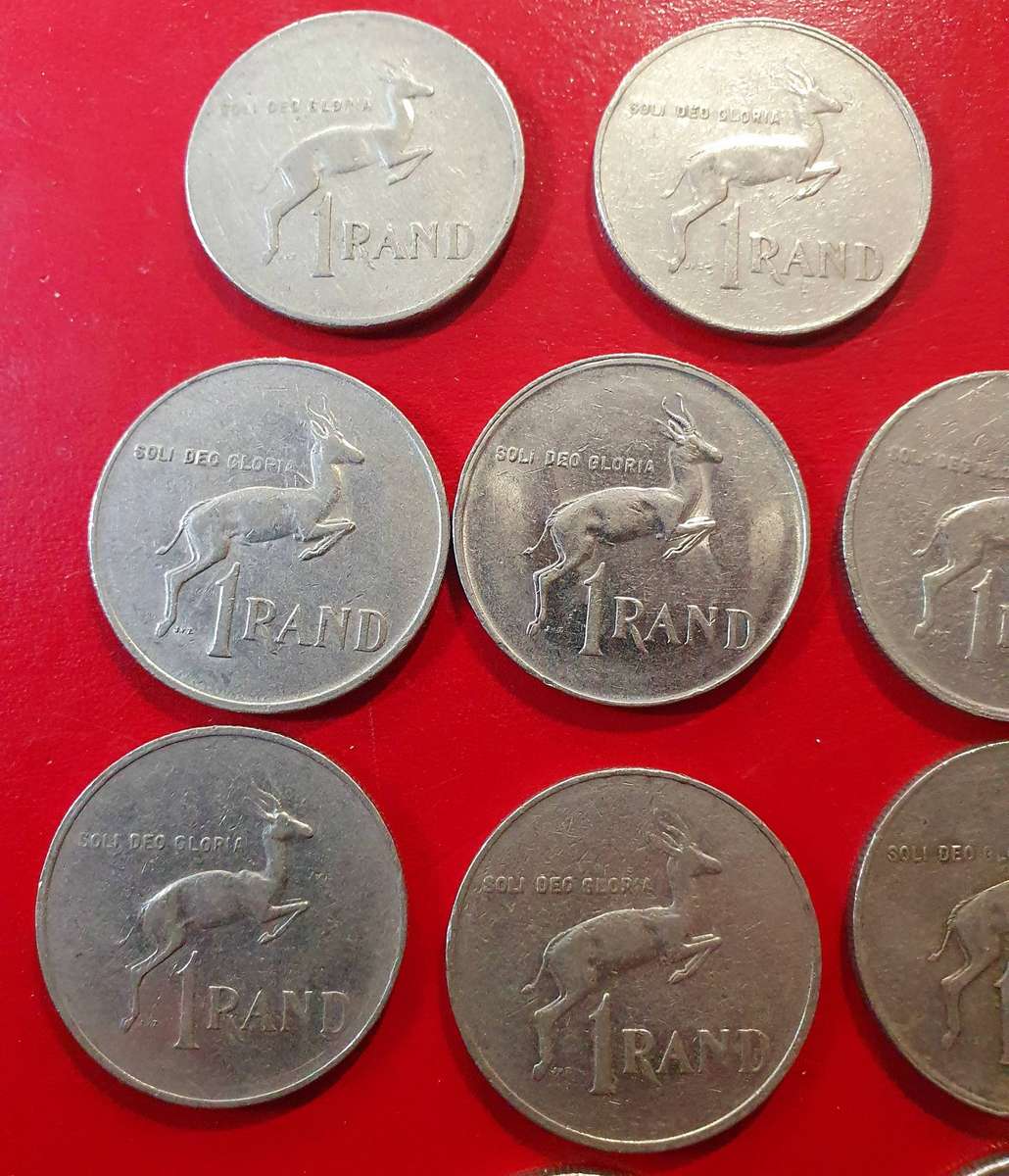13 X ONE RAND SA COINS. SOME EXCEPTIONAL CONDITION. VARIOUS DATES. ONE BID FOR ALL.