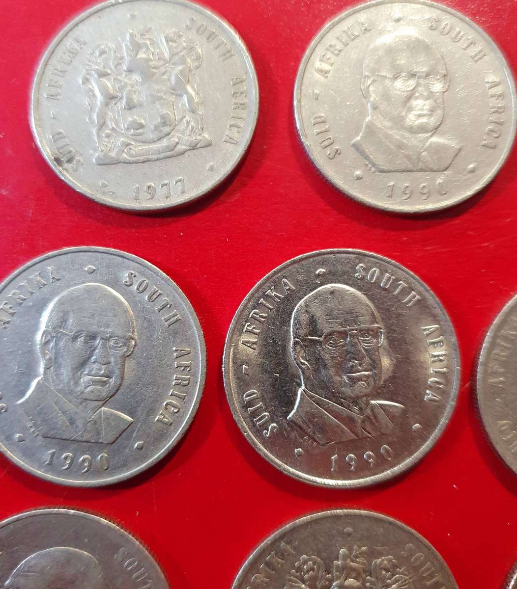 13 X ONE RAND SA COINS. SOME EXCEPTIONAL CONDITION. VARIOUS DATES. ONE BID FOR ALL.