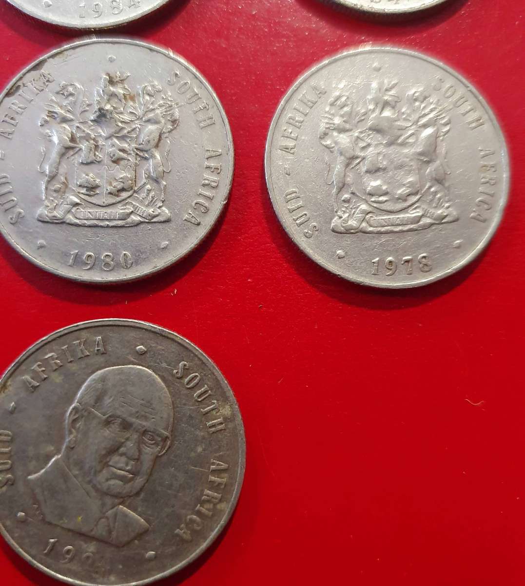 13 X ONE RAND SA COINS. SOME EXCEPTIONAL CONDITION. VARIOUS DATES. ONE BID FOR ALL.