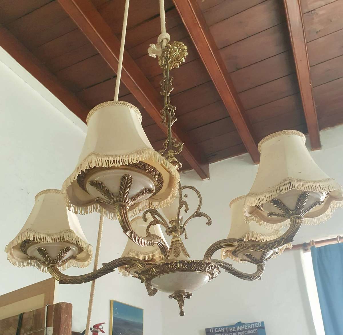 HUGE ANTIQUE MARBLE AND BRASS CAST IRON 5 LIGHT CHANDELIER. 650mm DIAMETER.