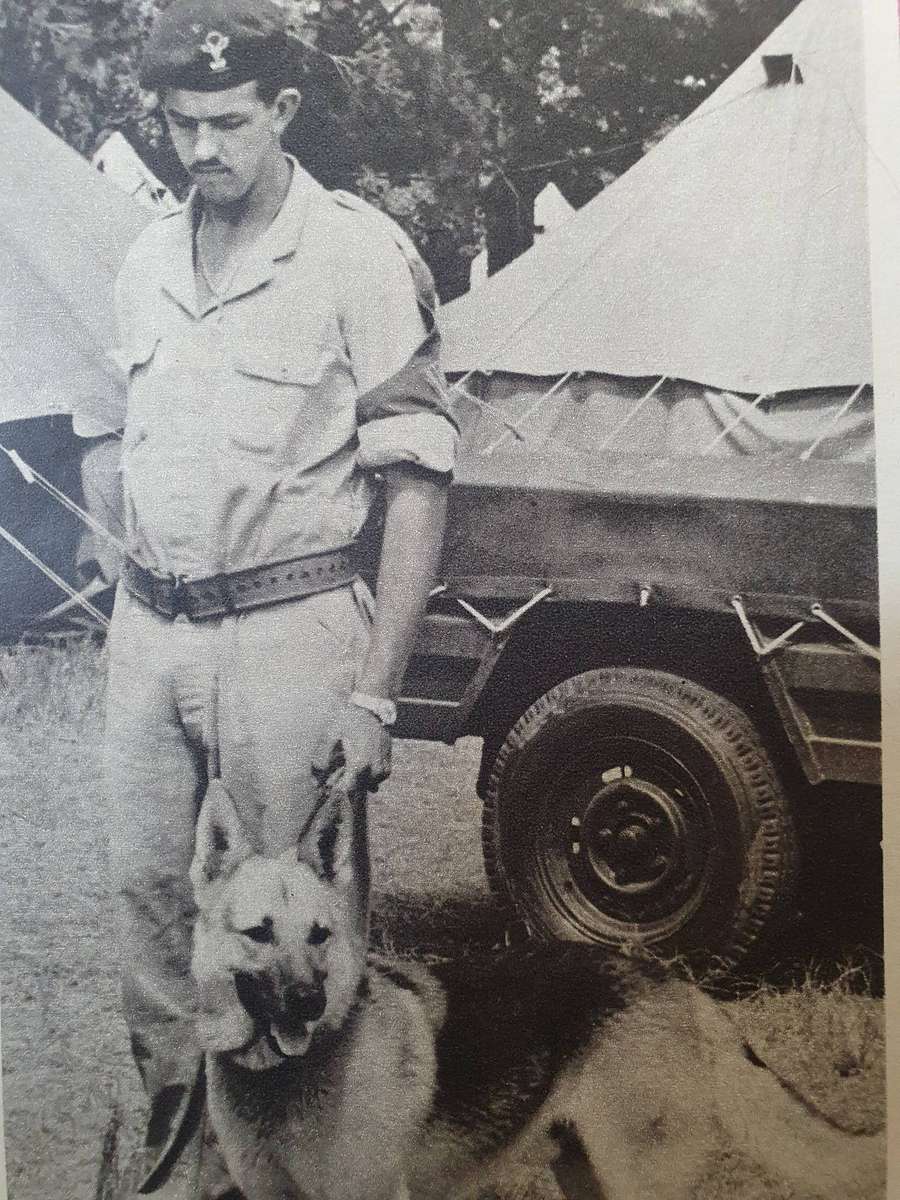 NOV. 1969.. OEFENING ENTERPRISE.  COLLECTORS EDD. BIG FORMAT HUISGENOOT.