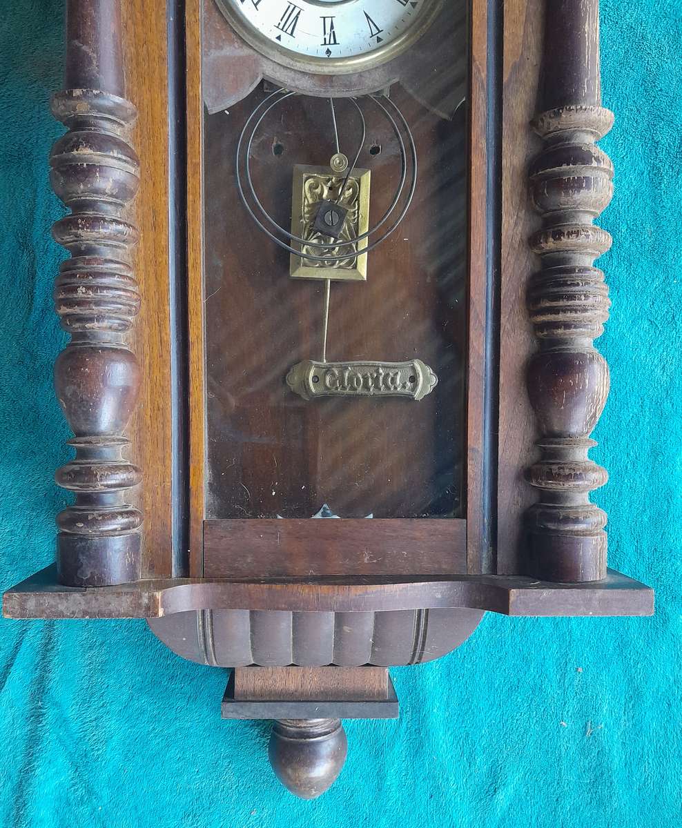 Vintage GLORIA Wall Clock