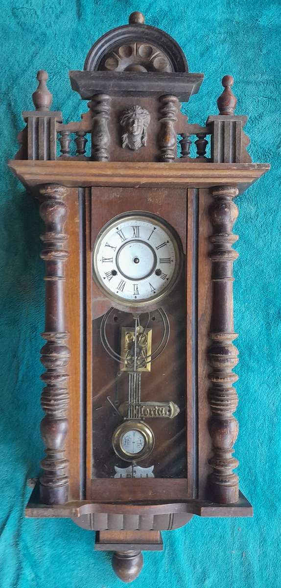 Vintage GLORIA Wall Clock