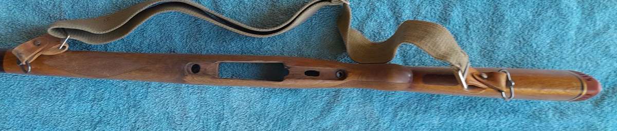 Rifle stock -- Wood