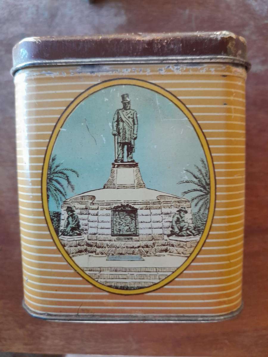 VINTAGE PRETORIA CENTENARY 1855-1955 EEUFEES COMMEMORATIVE TEA/COFFEE TIN (VOORTREKKER MONUMENT)