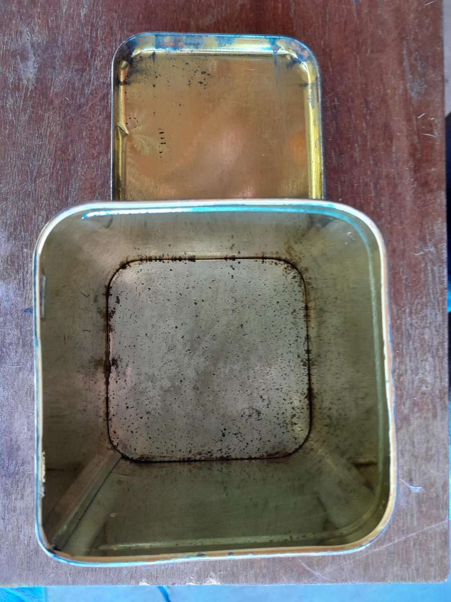 VINTAGE PRETORIA CENTENARY 1855-1955 EEUFEES COMMEMORATIVE TEA/COFFEE TIN (VOORTREKKER MONUMENT)