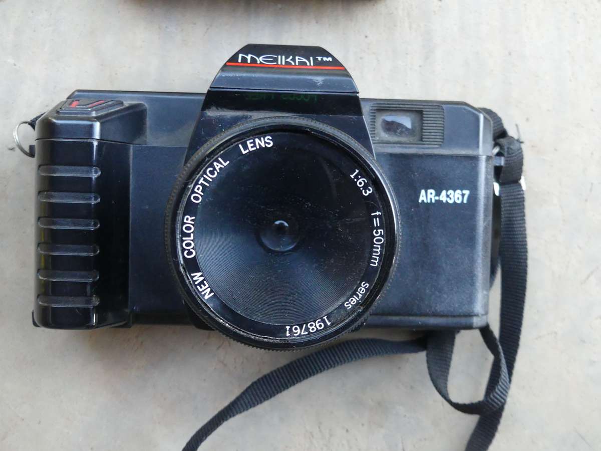 Vintage Zeiss Ikon Contessamat Film camera + Meika tm Camera