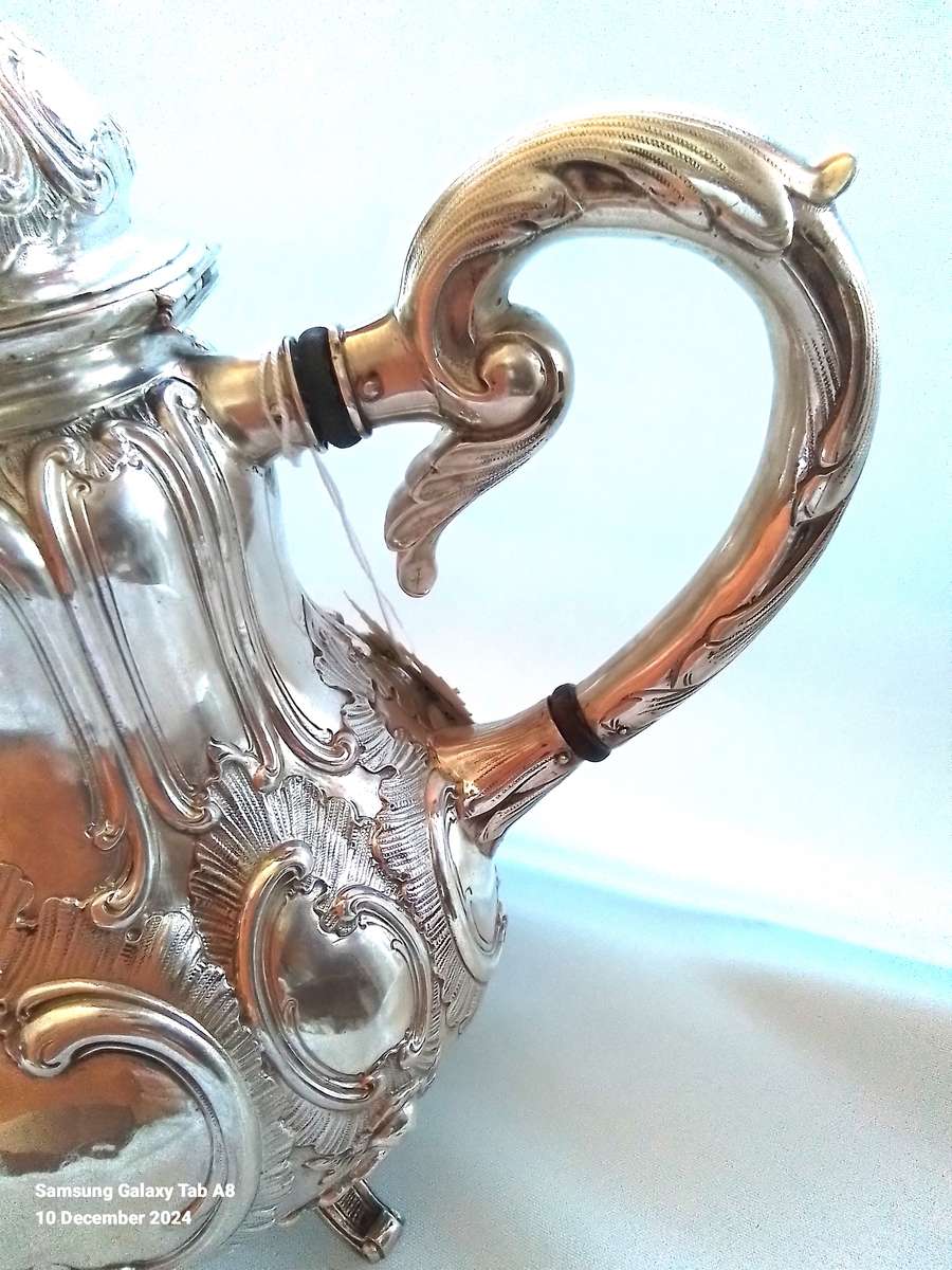 Silver `800`  Relief Coffee Pot