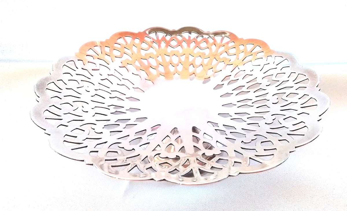 BIRMINGHAM   1955    Footed  BonBon