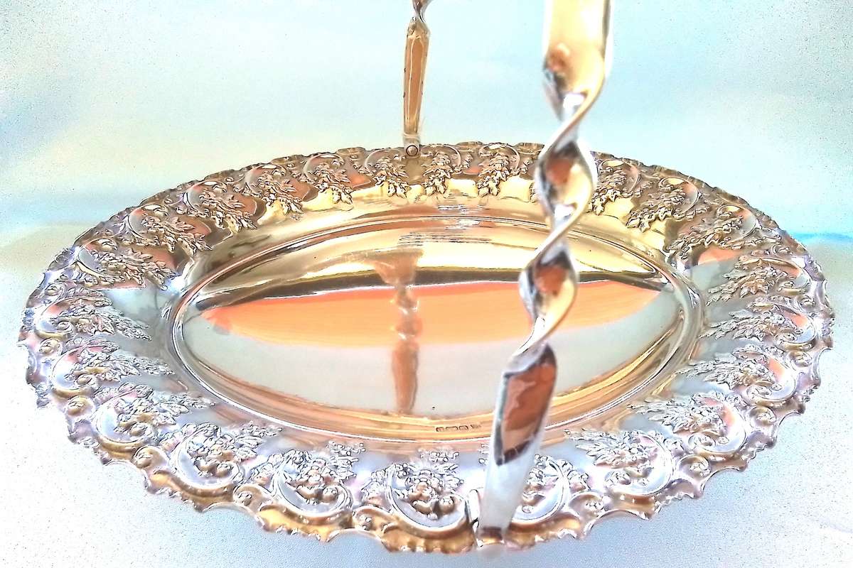 Sheffield 1907  Relief  Basket  with  Swing Handle