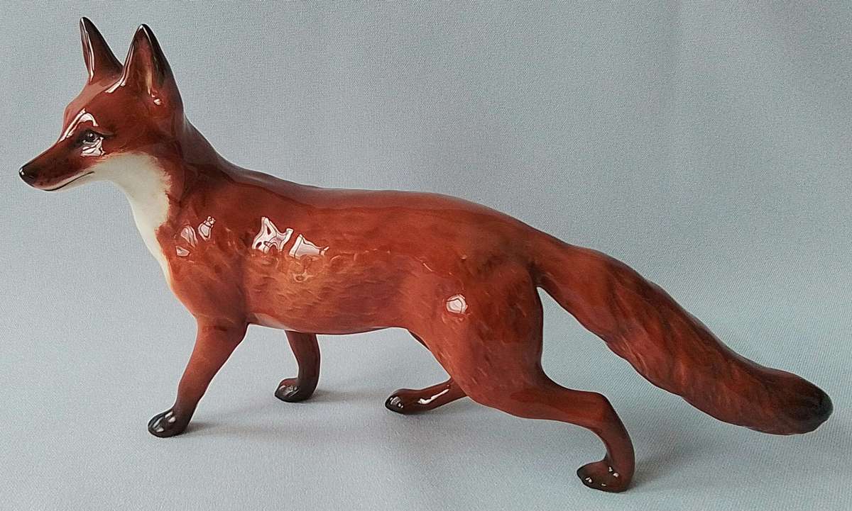 Beswick  vintage porcelain Fox Figure