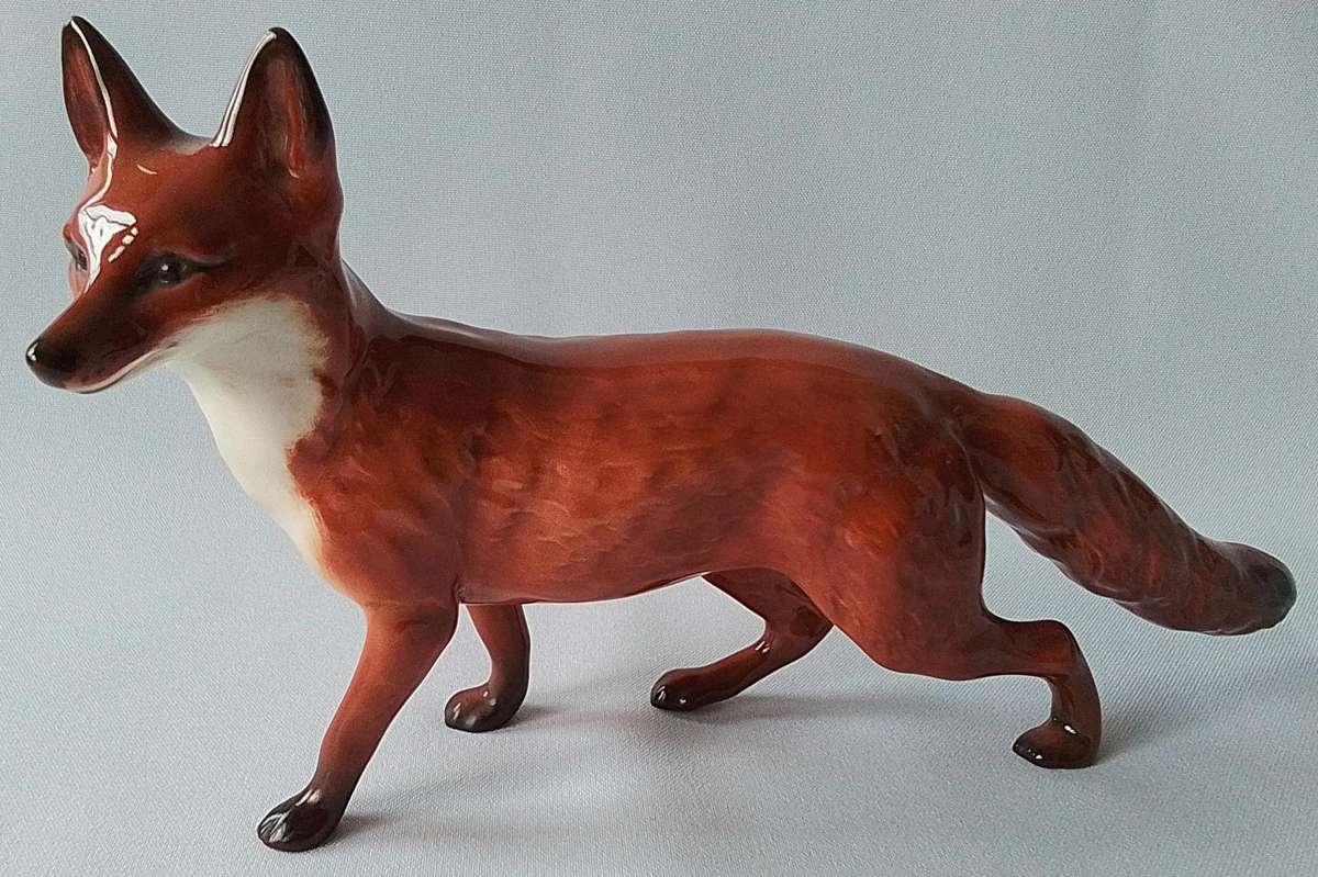 Beswick  vintage porcelain Fox Figure