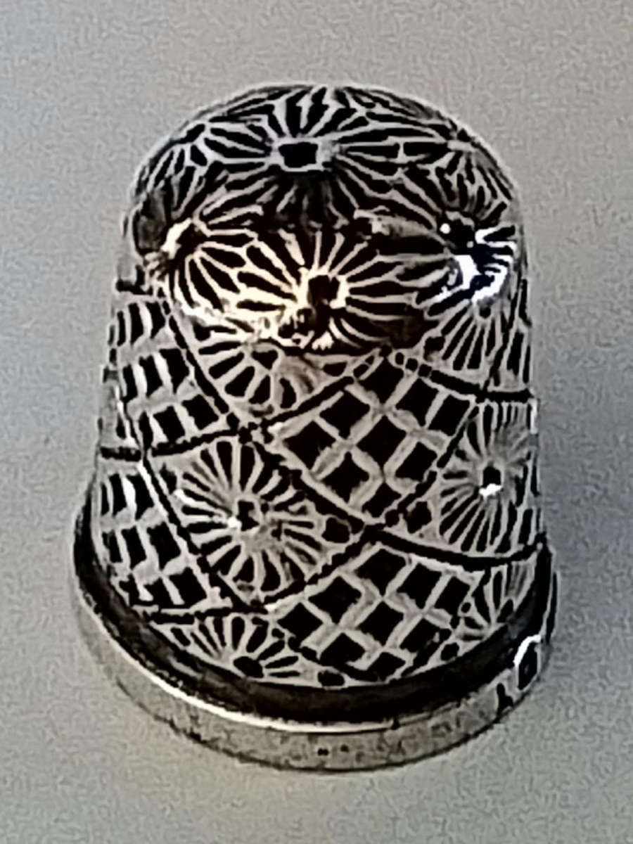 Birmingham 1912  Silver Thimble  [2]
