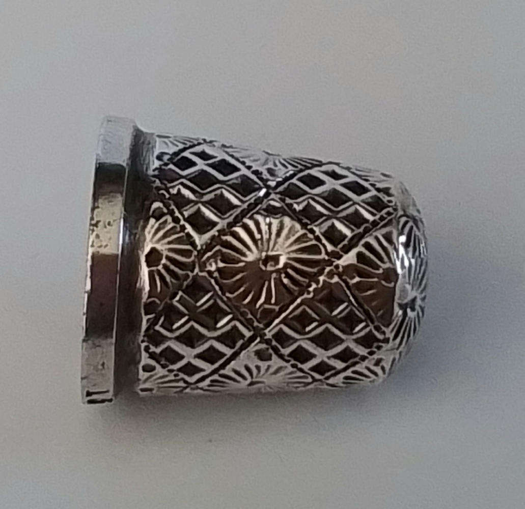Birmingham 1912  Silver Thimble  [2]