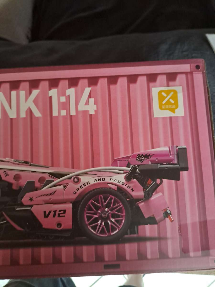 Building Blocks Car Fashion Pink Scalev1:14