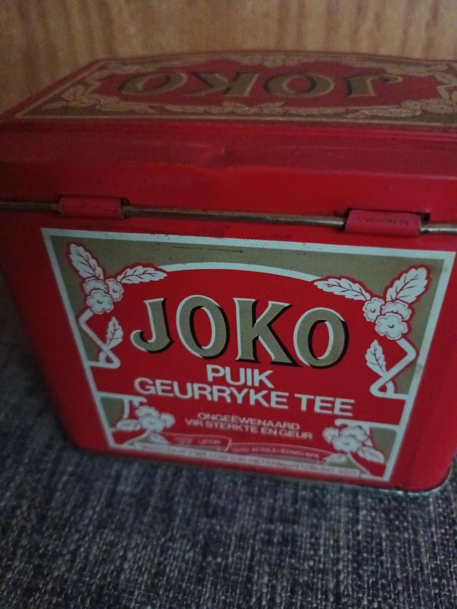 Vintage Joko Bilingual Tin - Made in England