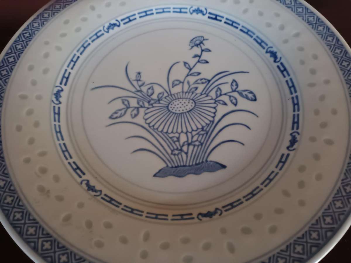Decorative Solid Oriental Plate