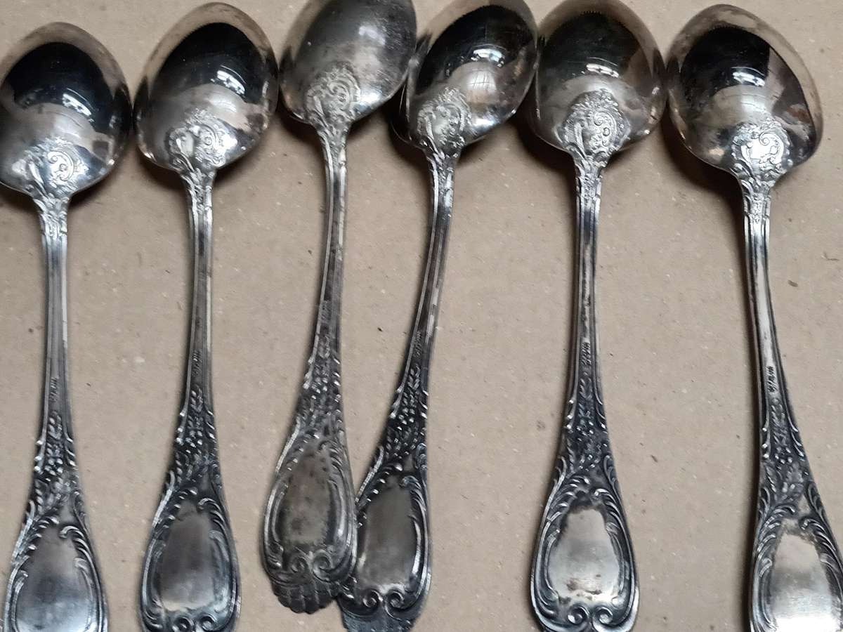 800 Silver Vintage Dessert Spoons