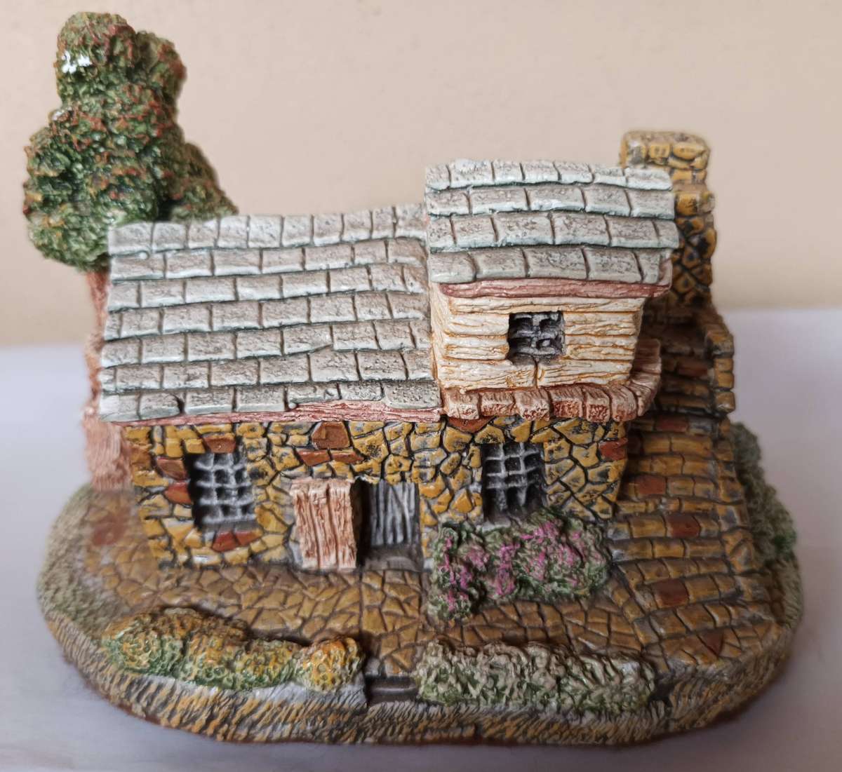 English Cottage Ornament with Markings 1991