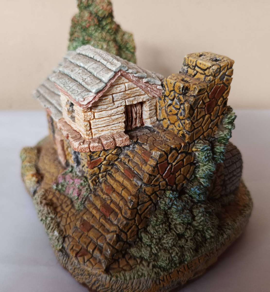 English Cottage Ornament with Markings 1991