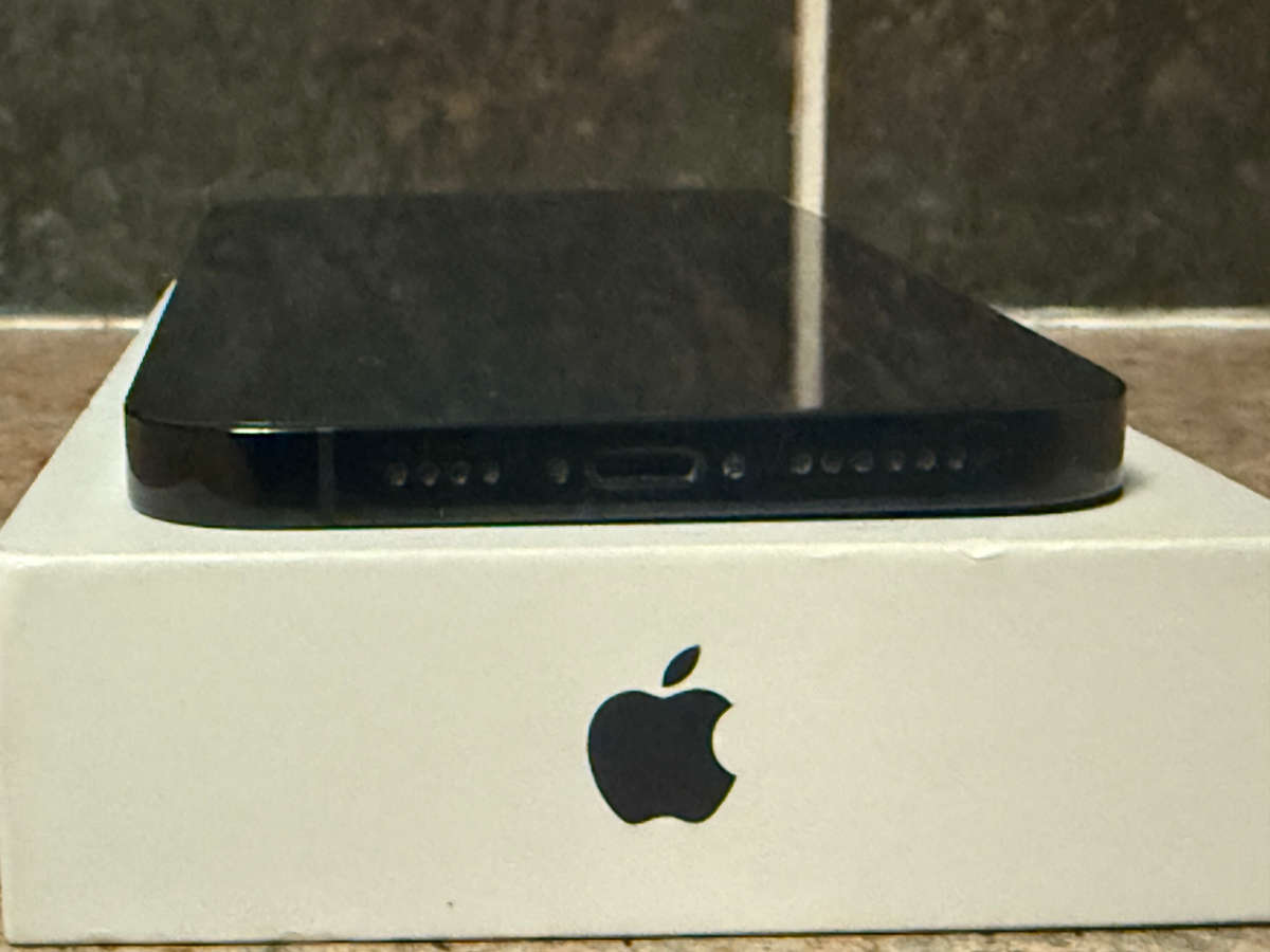 Apple iPhone 14 Pro Max, Space Black, 256GB