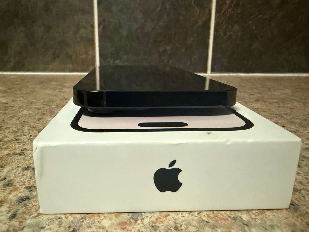 Apple iPhone 14 Pro Max, Space Black, 256GB
