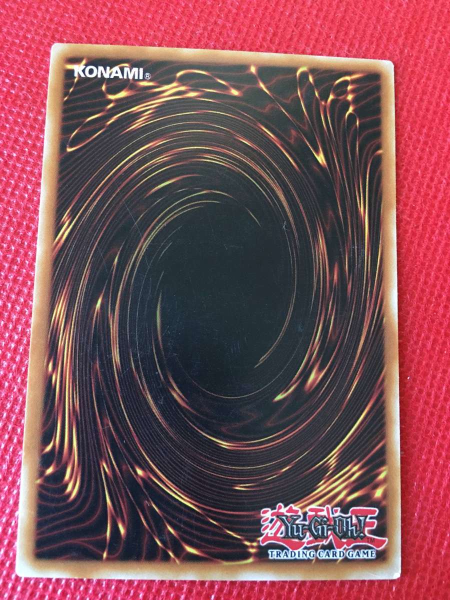 YU-GI-OH TRADING CARD - ELEMENTAL HERO FLAME WINGMAN