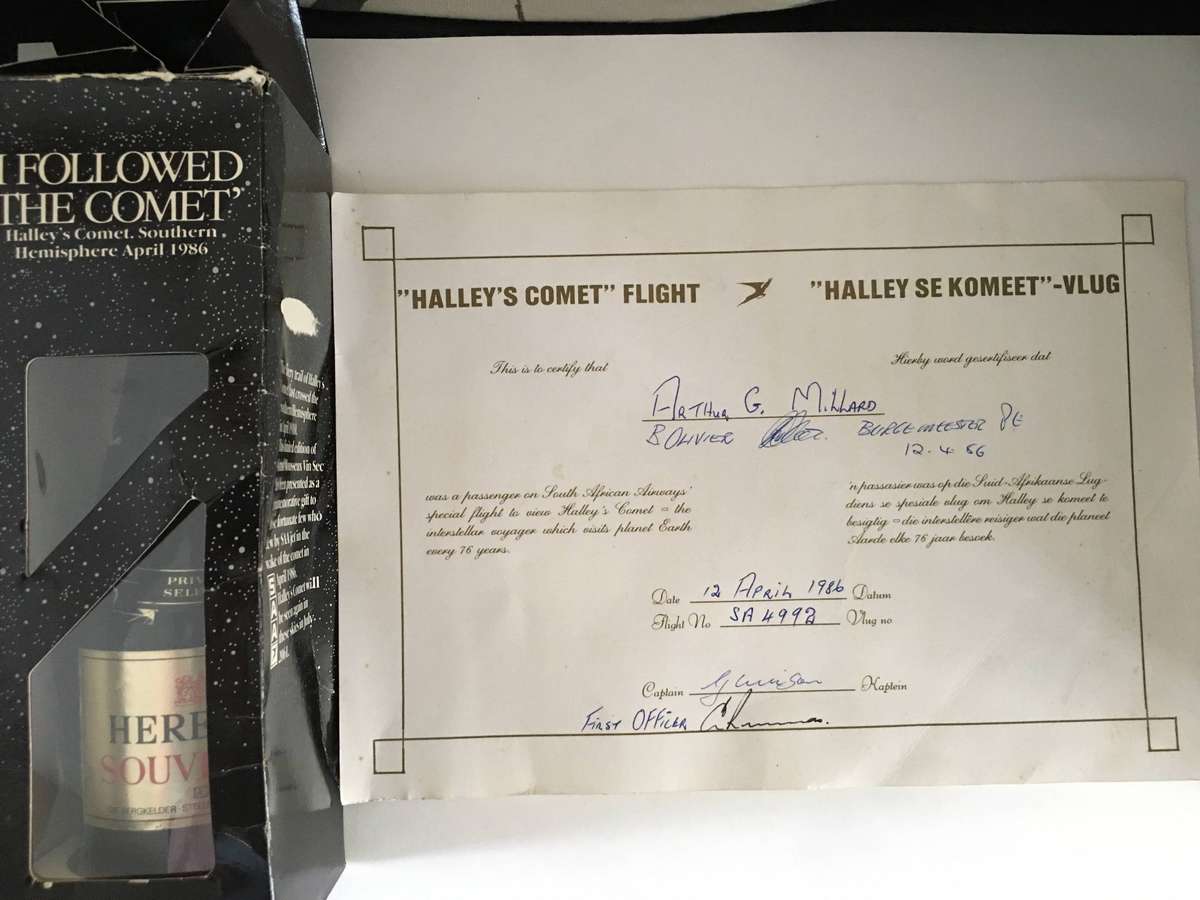 I FOLLOWED THE COMET EMPTY BOTTLE IN BOX WITH SLIDE AND CERTIFICATE - 1986 - SAA - HALLEY COMET