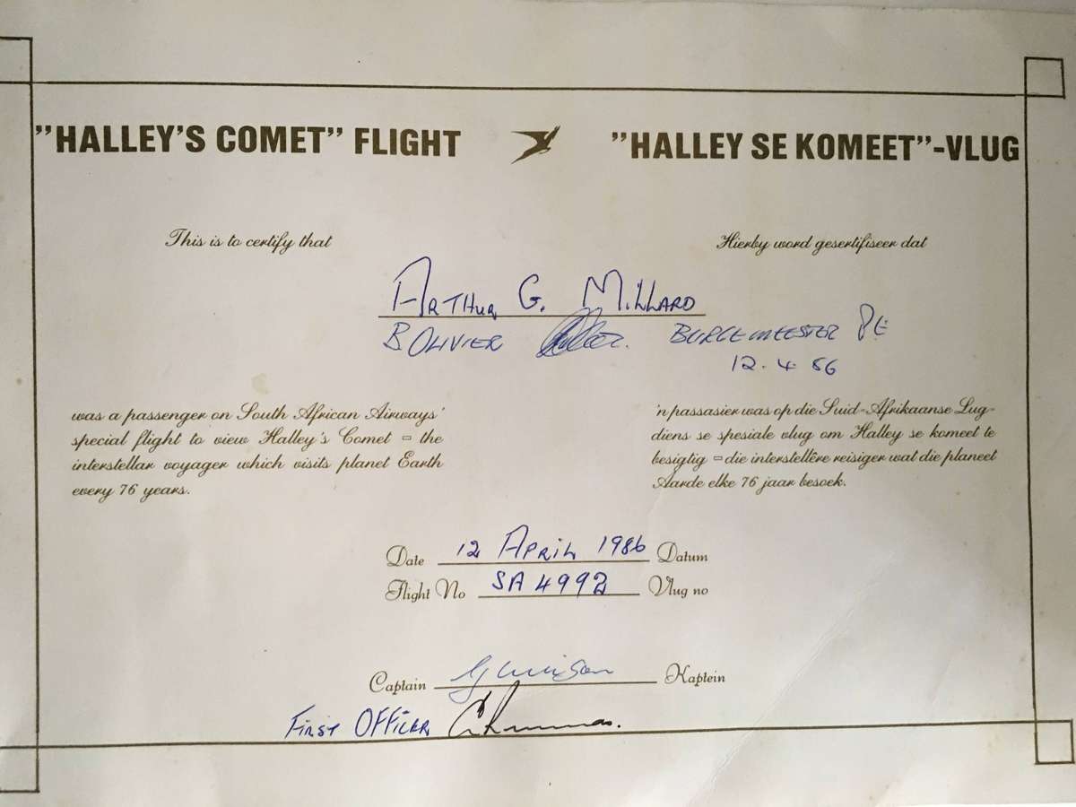 I FOLLOWED THE COMET EMPTY BOTTLE IN BOX WITH SLIDE AND CERTIFICATE - 1986 - SAA - HALLEY COMET